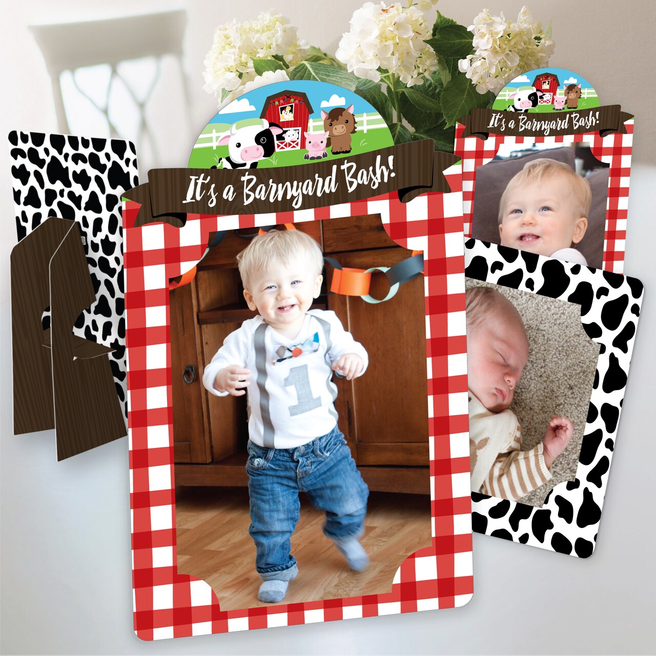Big Dot of Happiness Farm Animals - Barnyard Baby Shower or Birthday Party 4x6 Picture Display - Paper Photo Frames - Set of 12
